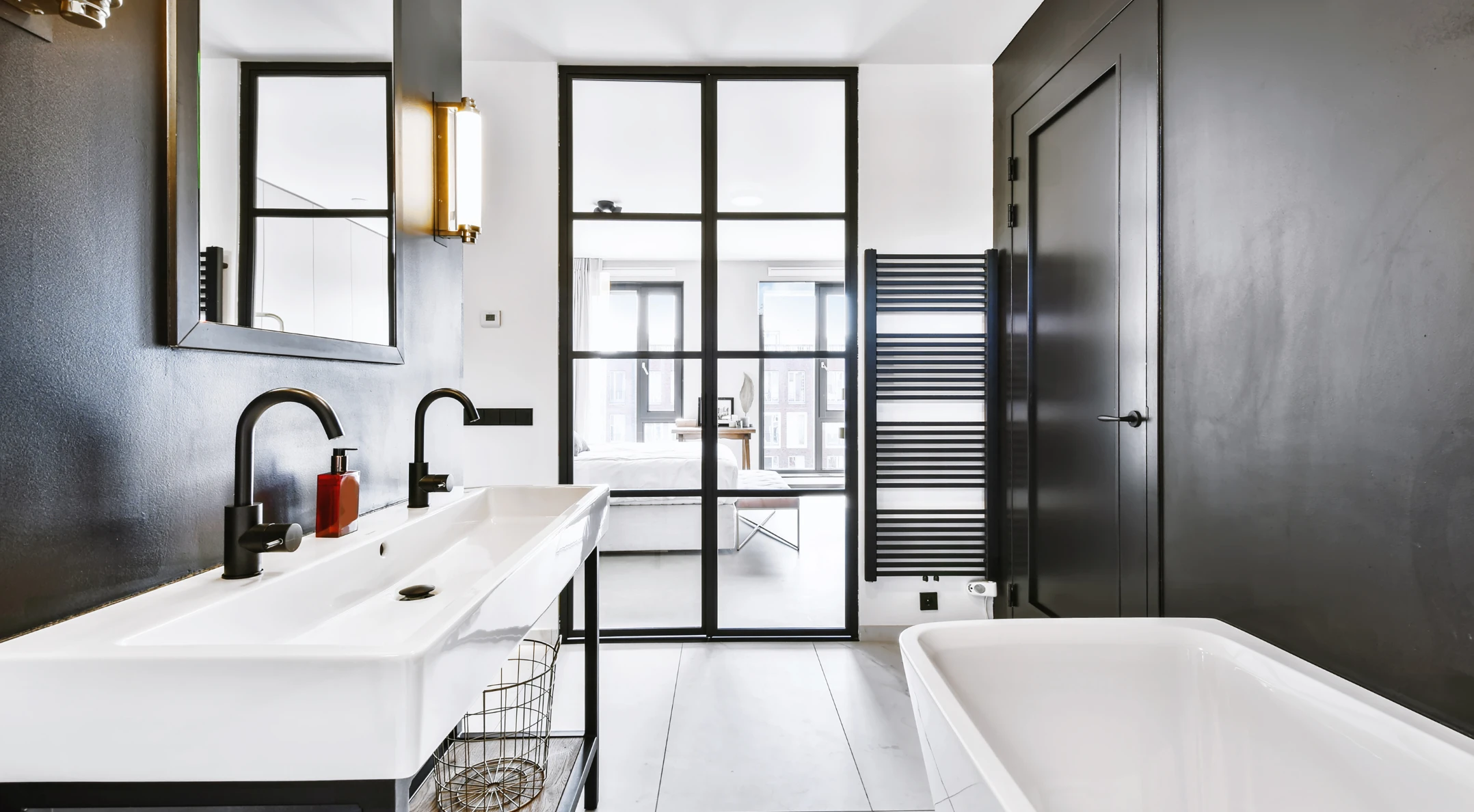 Bathroom-Renovation-Service-01