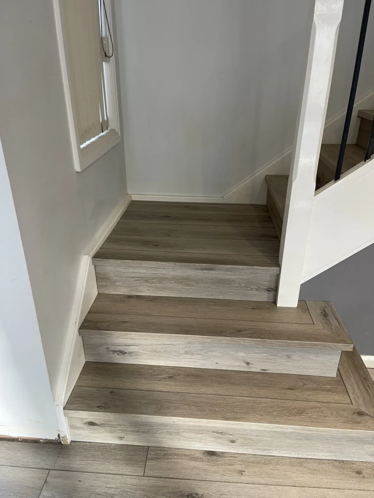 flooring-installation-services-2